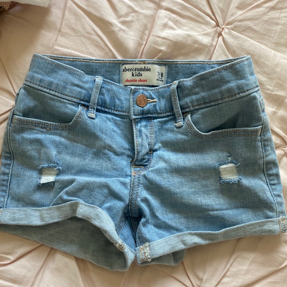 Abercrombie kids shorts